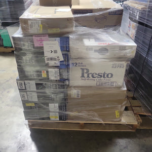 (013-348) Pallet of WMT Big Box Retailer - General Merchandise - Store Returns