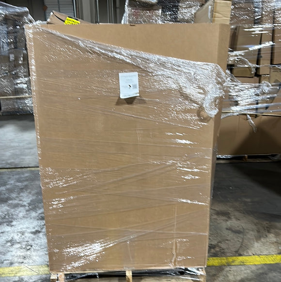 (024-1202) Pallet of @mzn Online Retailer - Mediums - .com Returns